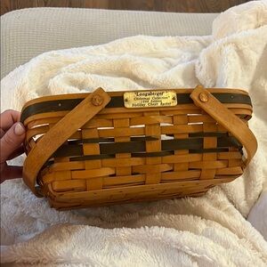 Longaberger 1996 Holiday Cheer Basket